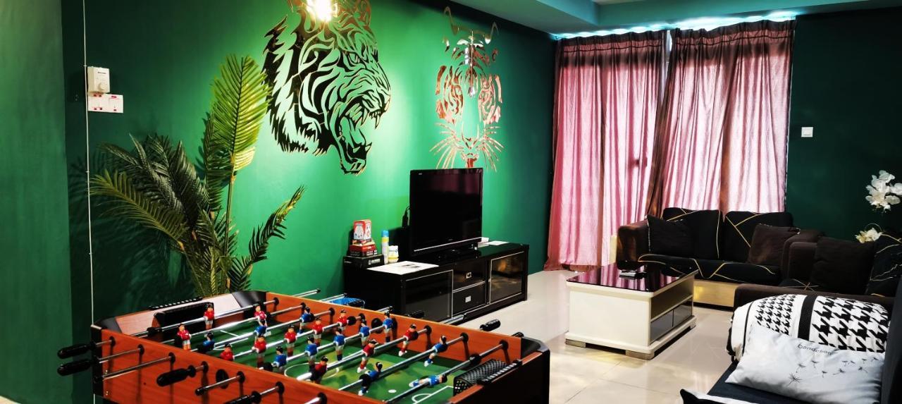 Cozy Forest Themed Homestay 4 Bedroom Kuala Lumpur Exterior photo